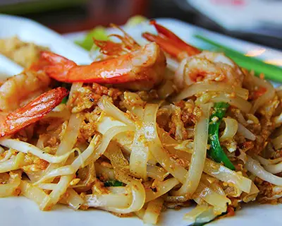 photo of pad thai